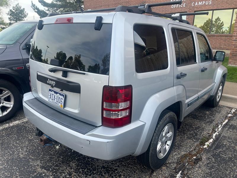 Jeep Liberty 4WD 4dr Sport 2010