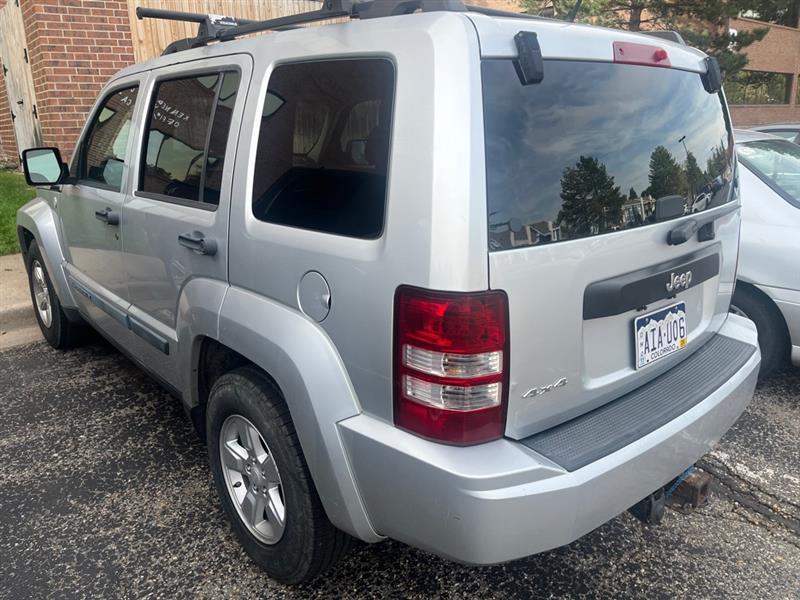 Jeep Liberty 4WD 4dr Sport 2010