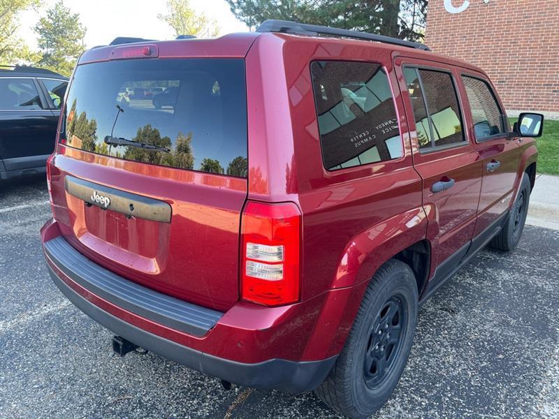 Jeep Patriot FWD 4dr Sport 2016