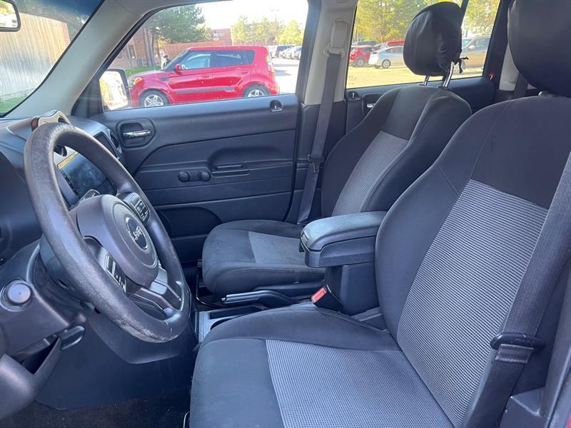 Jeep Patriot FWD 4dr Sport 2016