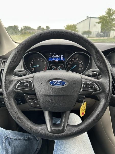 Ford Focus SE Hatch 2015