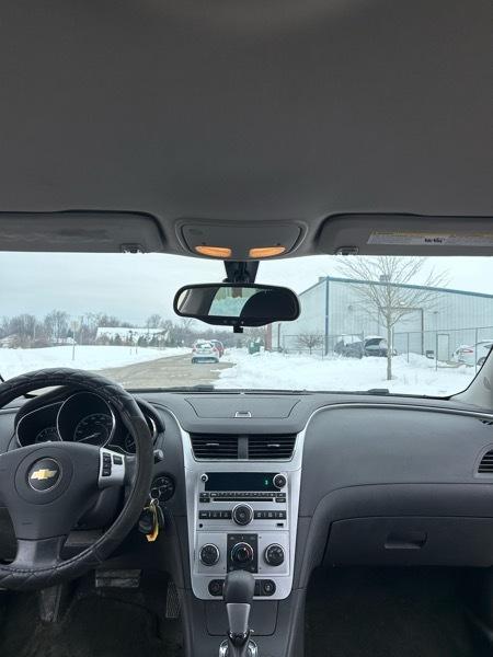 Chevrolet Malibu 1LT 2012