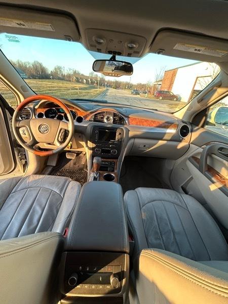Buick Enclave CXL 2XL FWD 2010