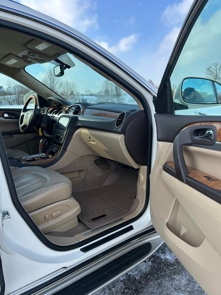 Buick Enclave Leather FWD 2012