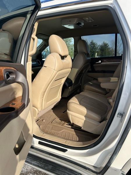 Buick Enclave Leather FWD 2012