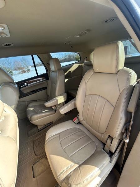 Buick Enclave Leather FWD 2012