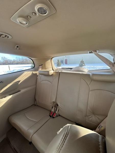 Buick Enclave Leather FWD 2012