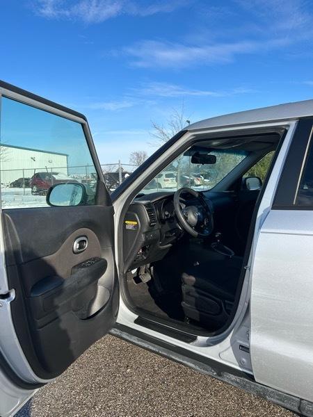 Kia Soul Base 6A 2016