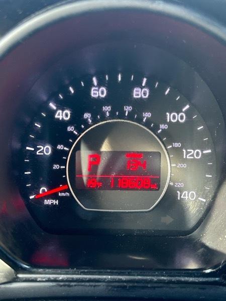 Kia Soul Base 6A 2016