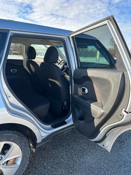 Kia Soul Base 6A 2016