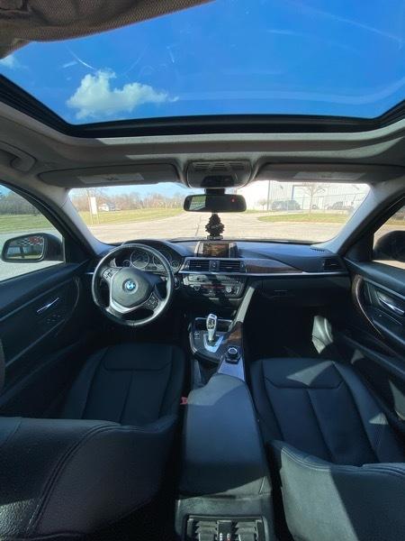 BMW 3-Series 328i Sedan 2015