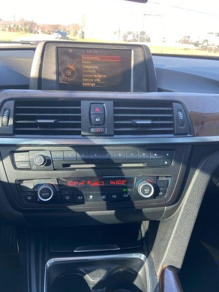 BMW 3-Series 328i Sedan 2015