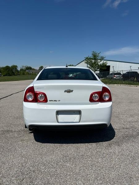 Chevrolet Malibu 2LT 2011