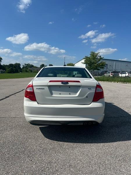 Ford Fusion SE 2010