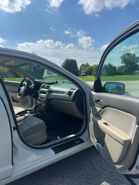 Ford Fusion SE 2010