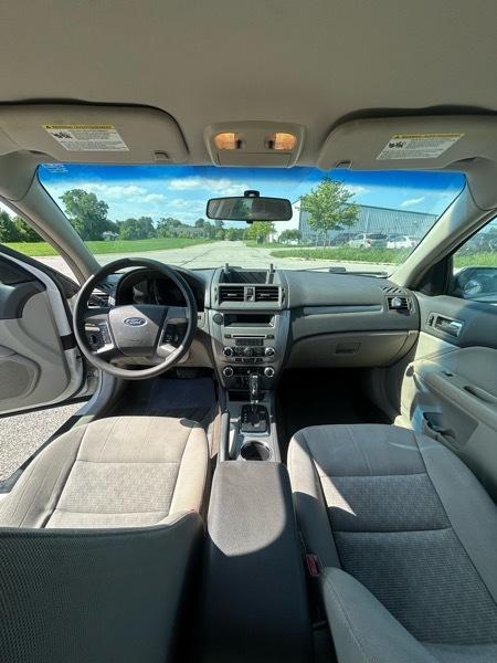 Ford Fusion SE 2010