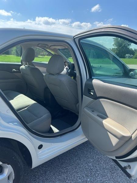 Ford Fusion SE 2010