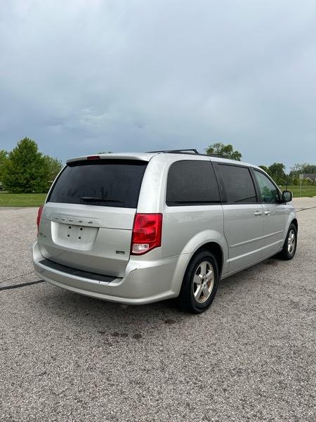Dodge Grand Caravan SXT 2012
