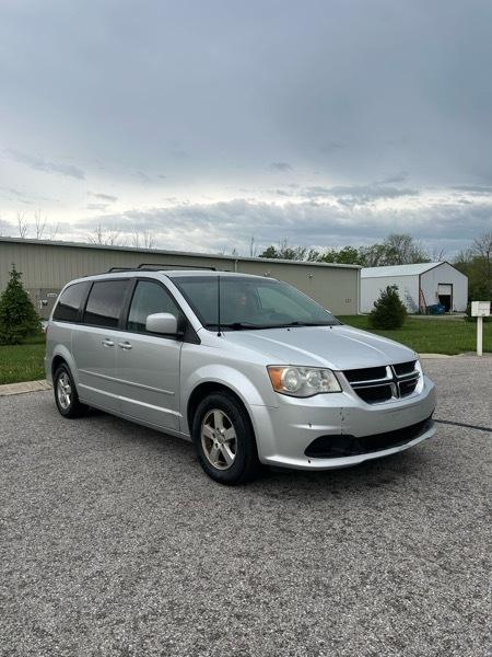 Dodge Grand Caravan SXT 2012