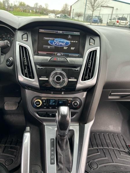 Ford Focus Titanium Hatch 2013