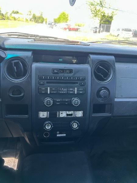 Ford F-150 XL 8-ft. Bed 2WD 2014
