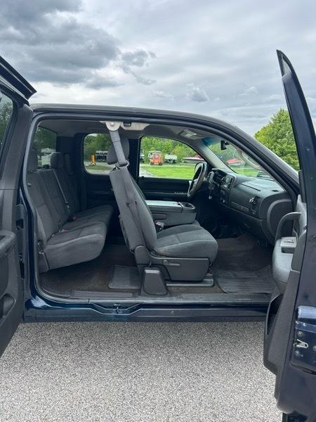 Chevrolet Silverado 1500 Work Truck Ext. Cab Long Box 2WD 2008