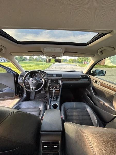 Volkswagen Passat 2.0L TDI SEL Premium 2014