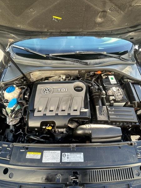 Volkswagen Passat 2.0L TDI SEL Premium 2014