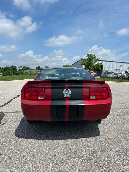 Ford Mustang V6 Deluxe Coupe 2008