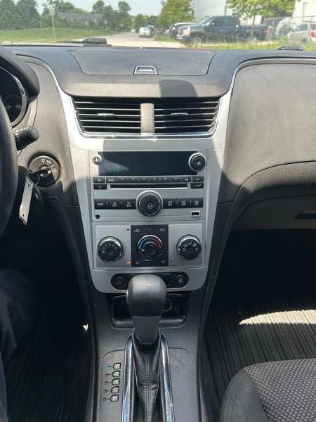 Chevrolet Malibu 1LT 2012