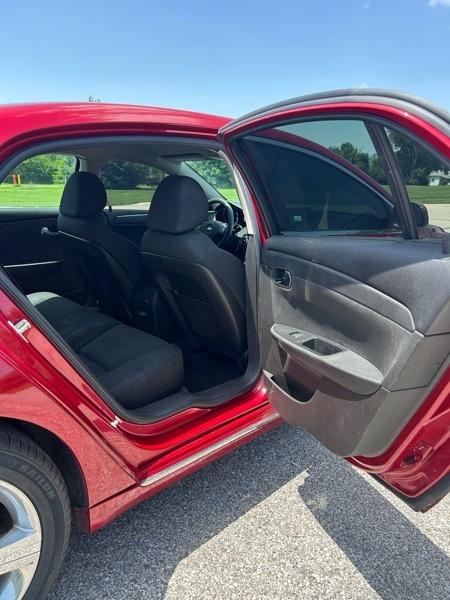 Chevrolet Malibu 1LT 2012