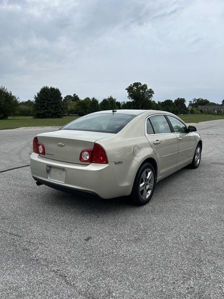 Chevrolet Malibu 1LT 2010