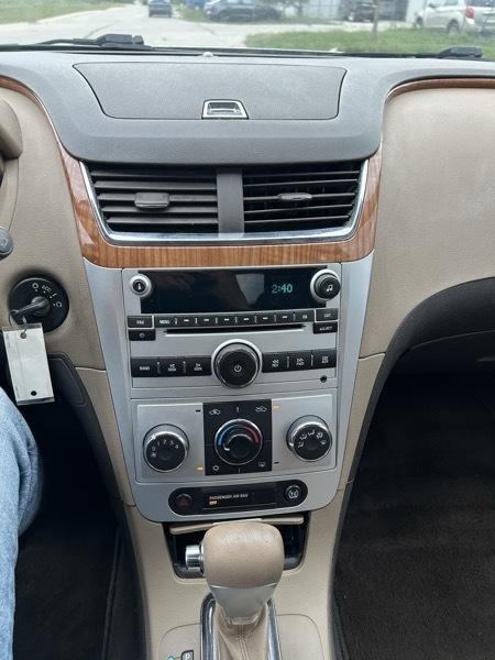 Chevrolet Malibu 1LT 2010