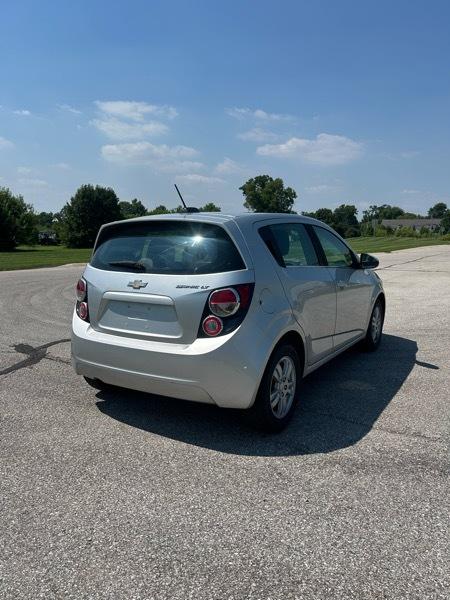 Chevrolet Sonic LT Auto 5-Door 2016