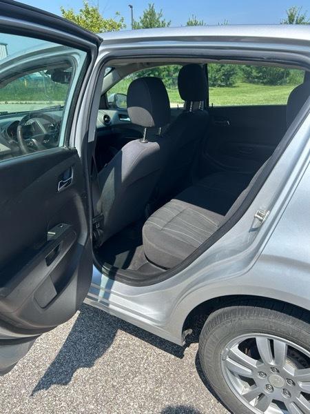 Chevrolet Sonic LT Auto 5-Door 2016