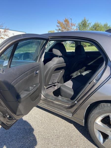 Chevrolet Malibu 1LT 2012