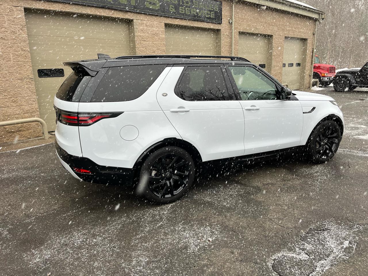 Land Rover Discovery R-Dynamic S 2021