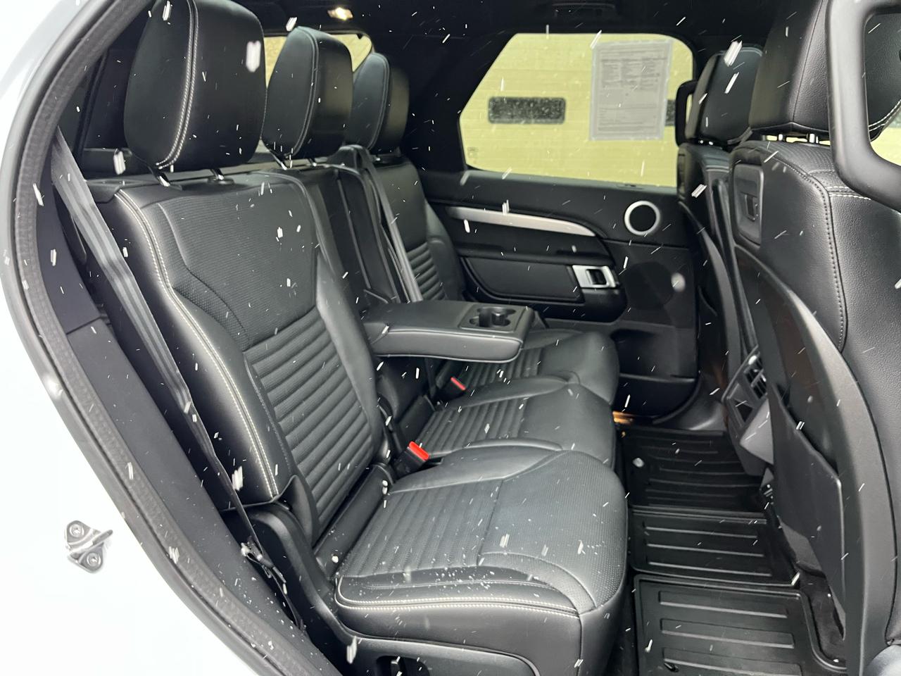 Land Rover Discovery R-Dynamic S 2021