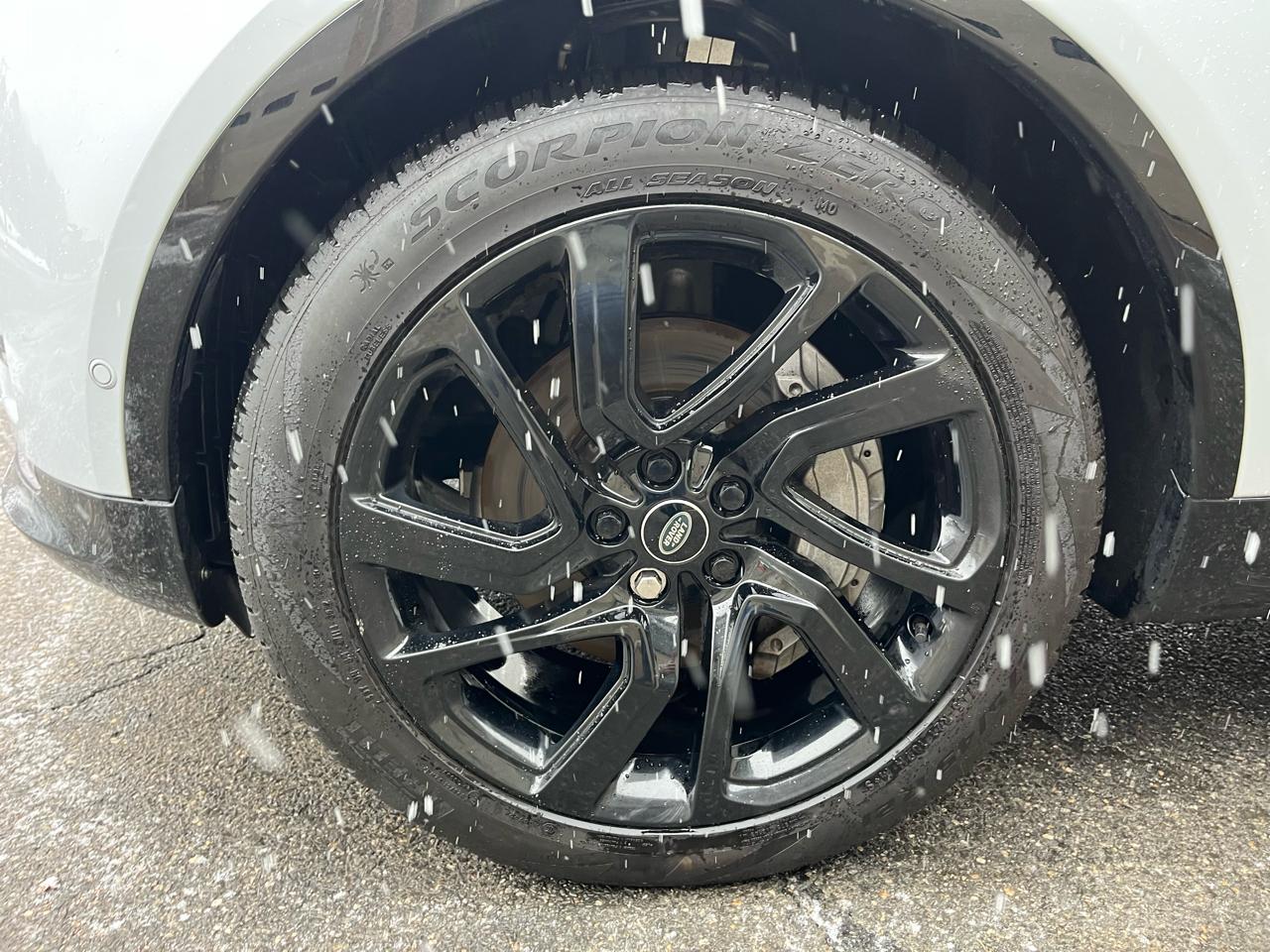 Land Rover Discovery R-Dynamic S 2021