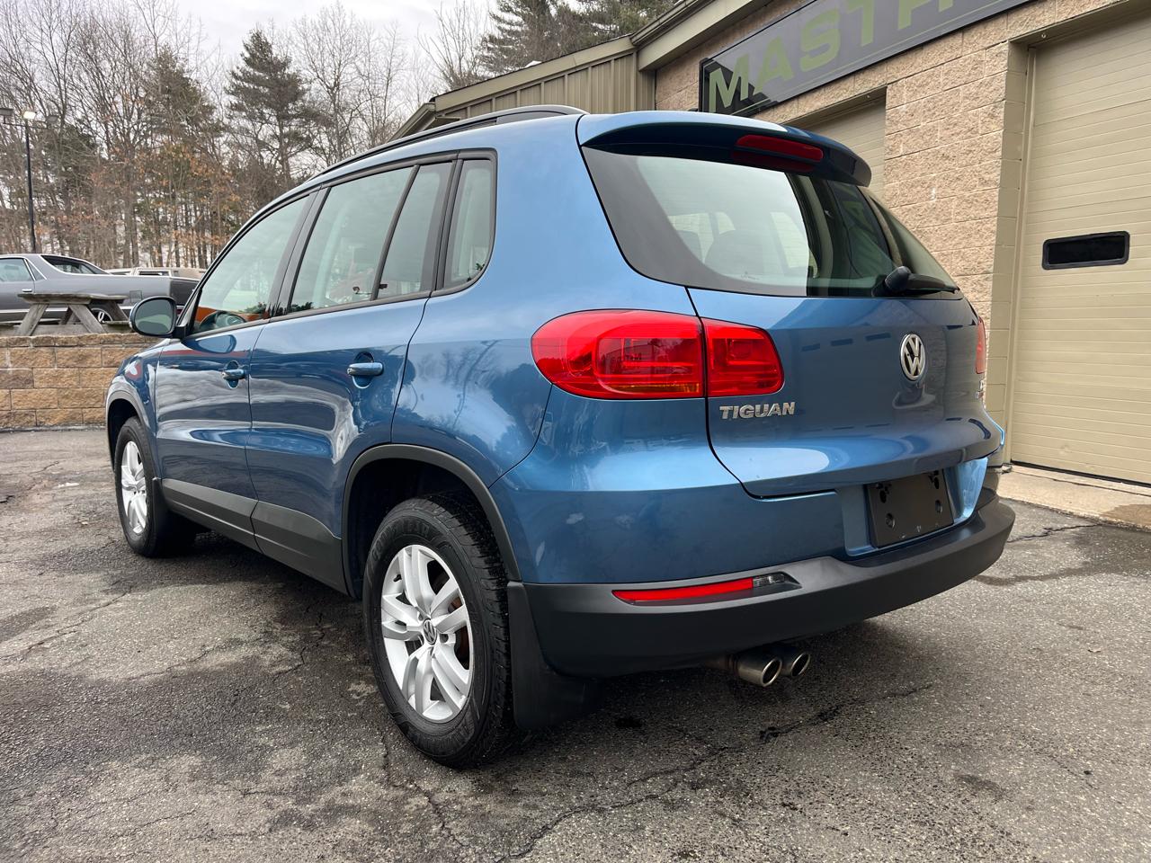 Volkswagen Tiguan S 4Motion 2017