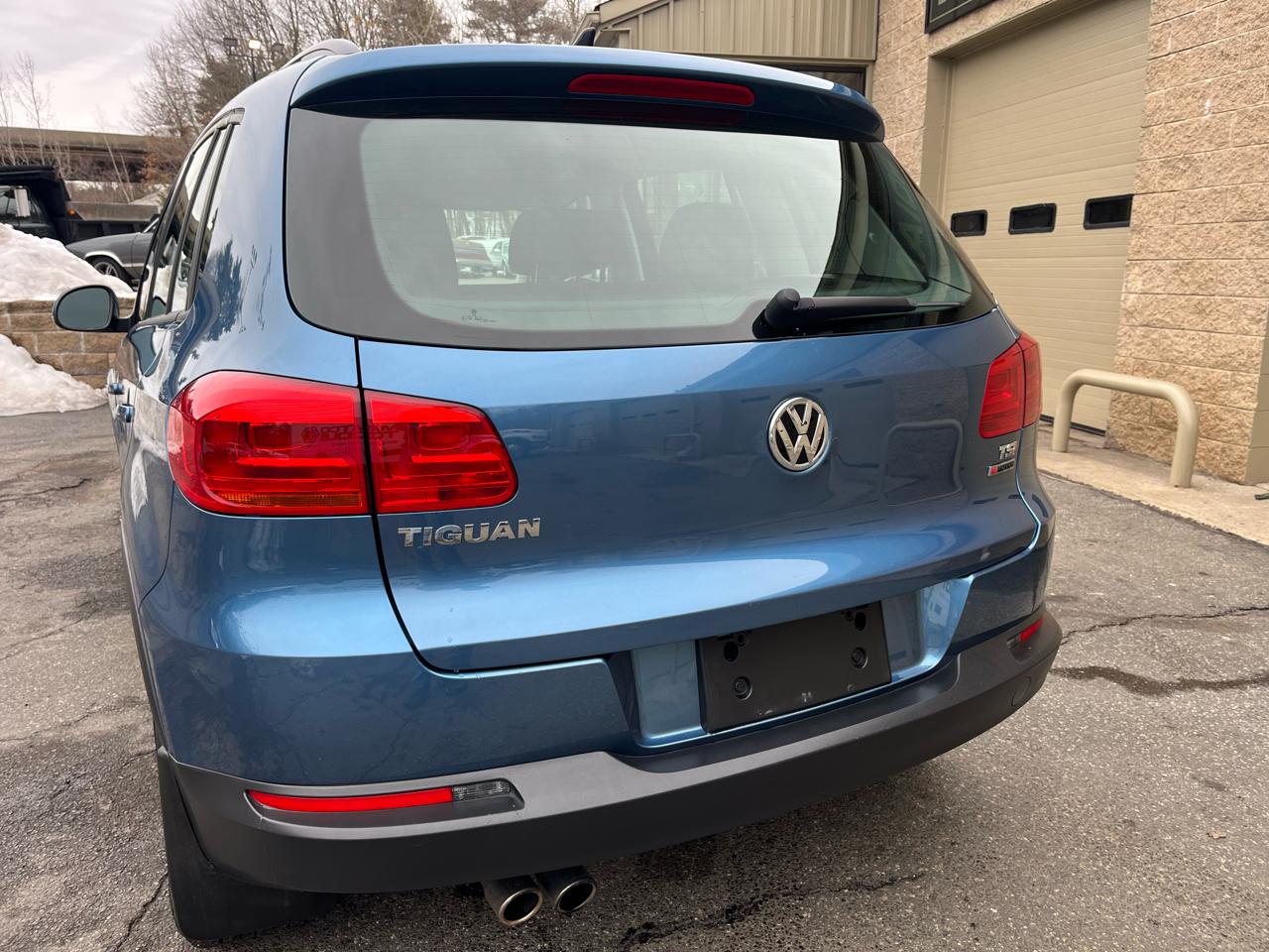 Volkswagen Tiguan S 4Motion 2017