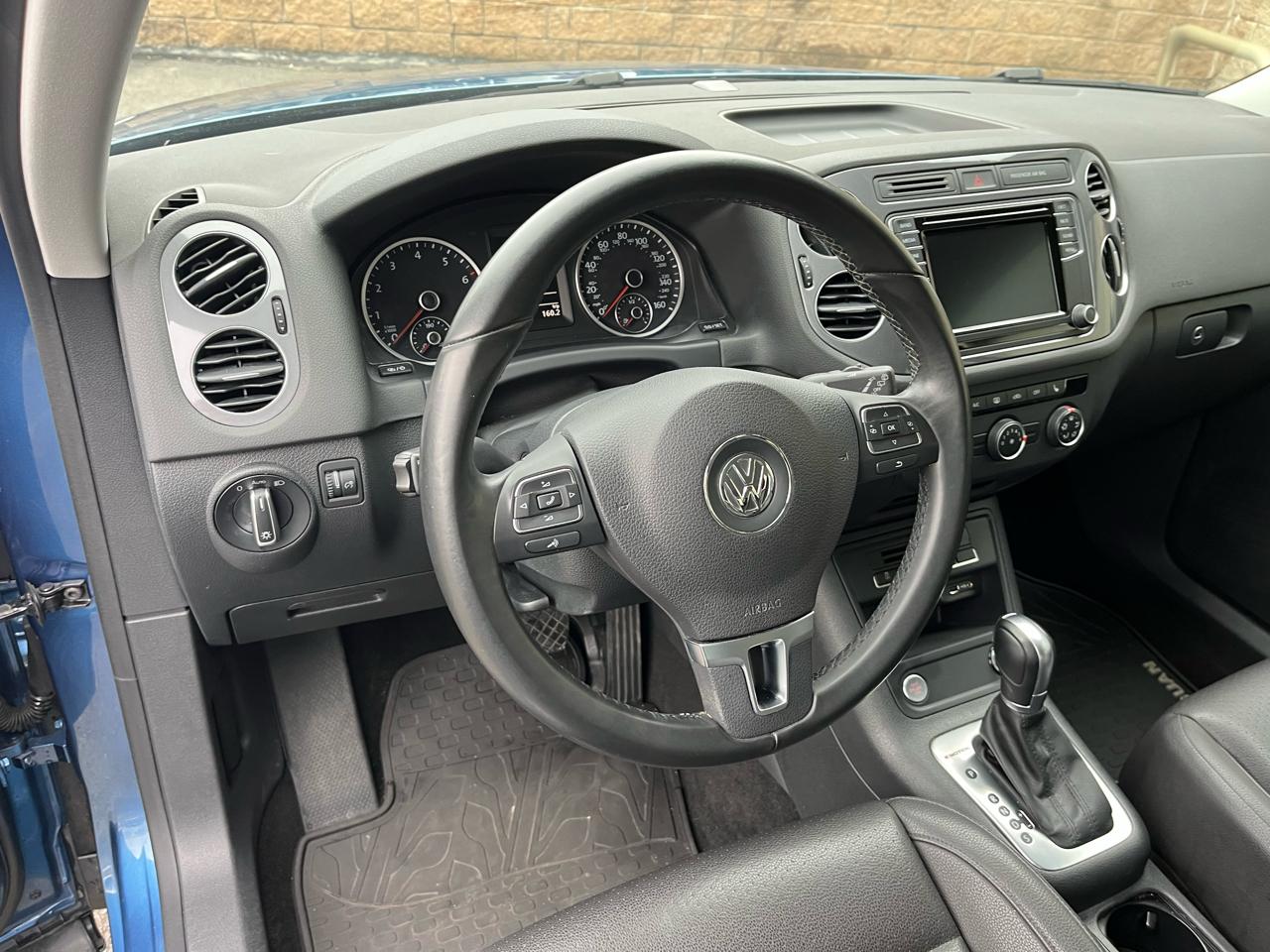 Volkswagen Tiguan S 4Motion 2017