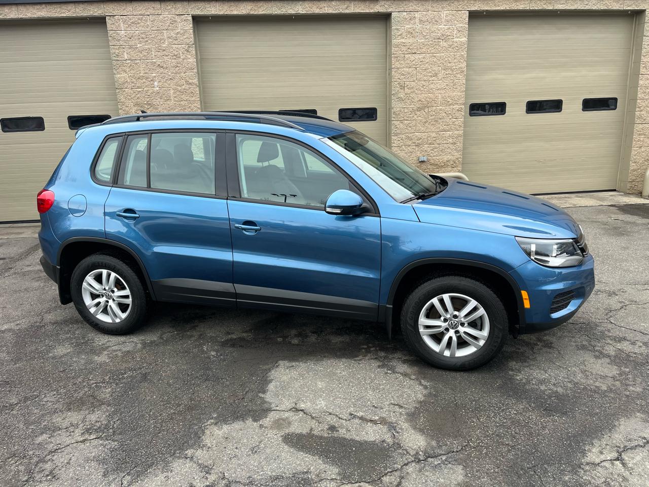 Volkswagen Tiguan S 4Motion 2017