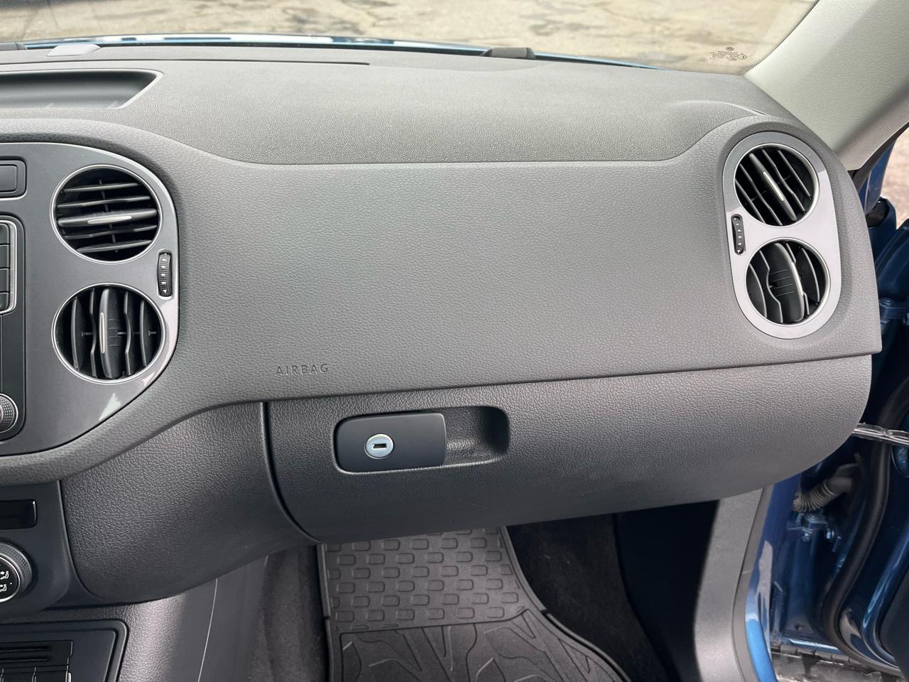 Volkswagen Tiguan S 4Motion 2017