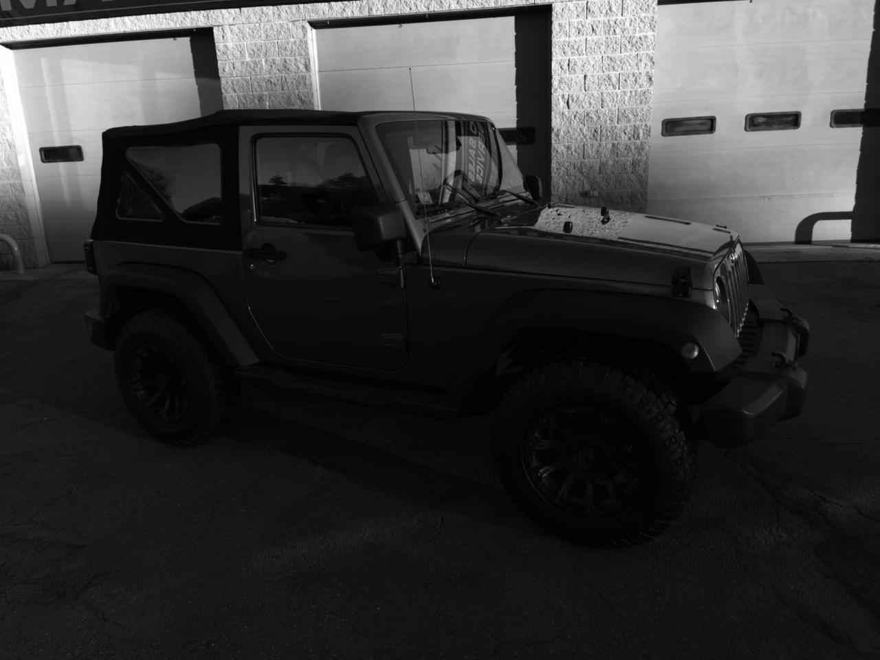 Jeep Wrangler Sport 4WD 2010