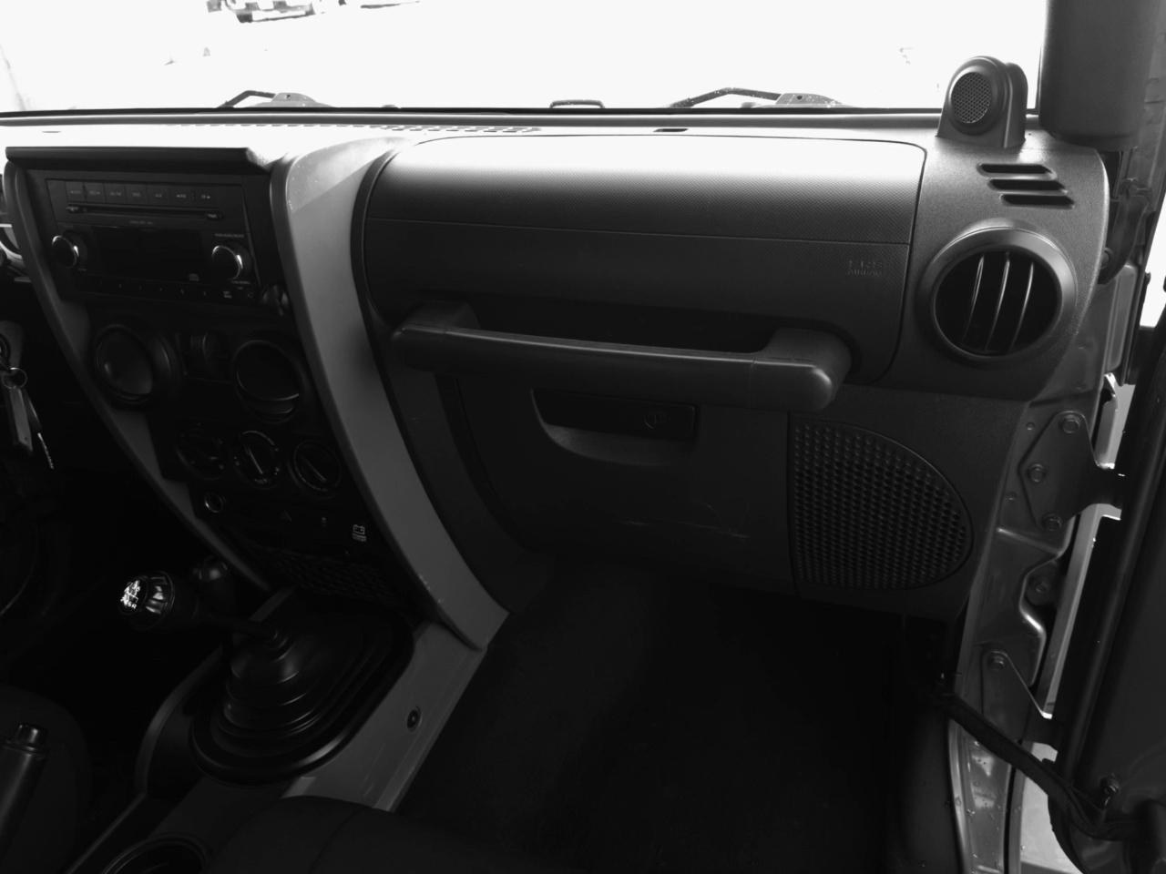 Jeep Wrangler Sport 4WD 2010