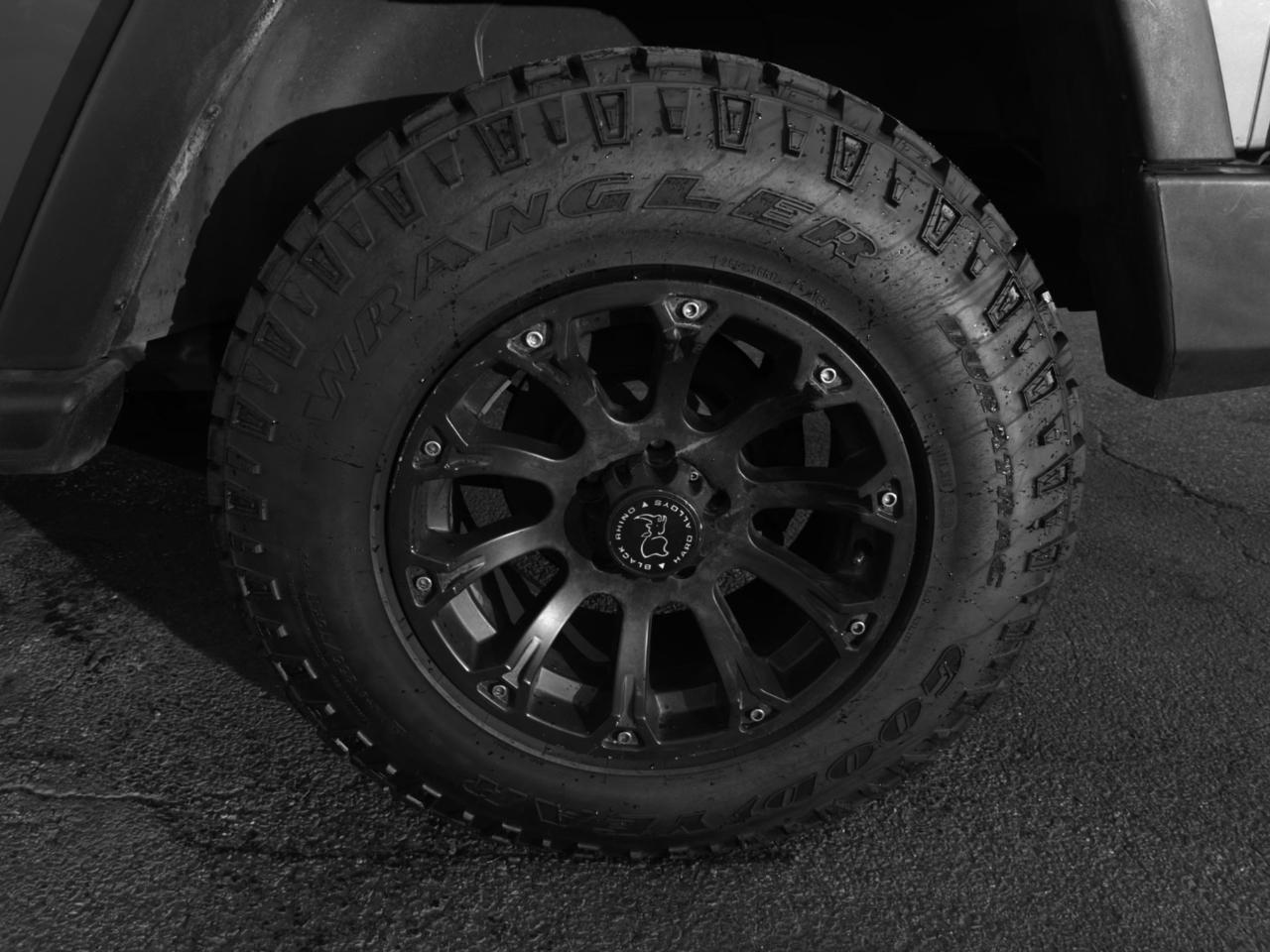 Jeep Wrangler Sport 4WD 2010