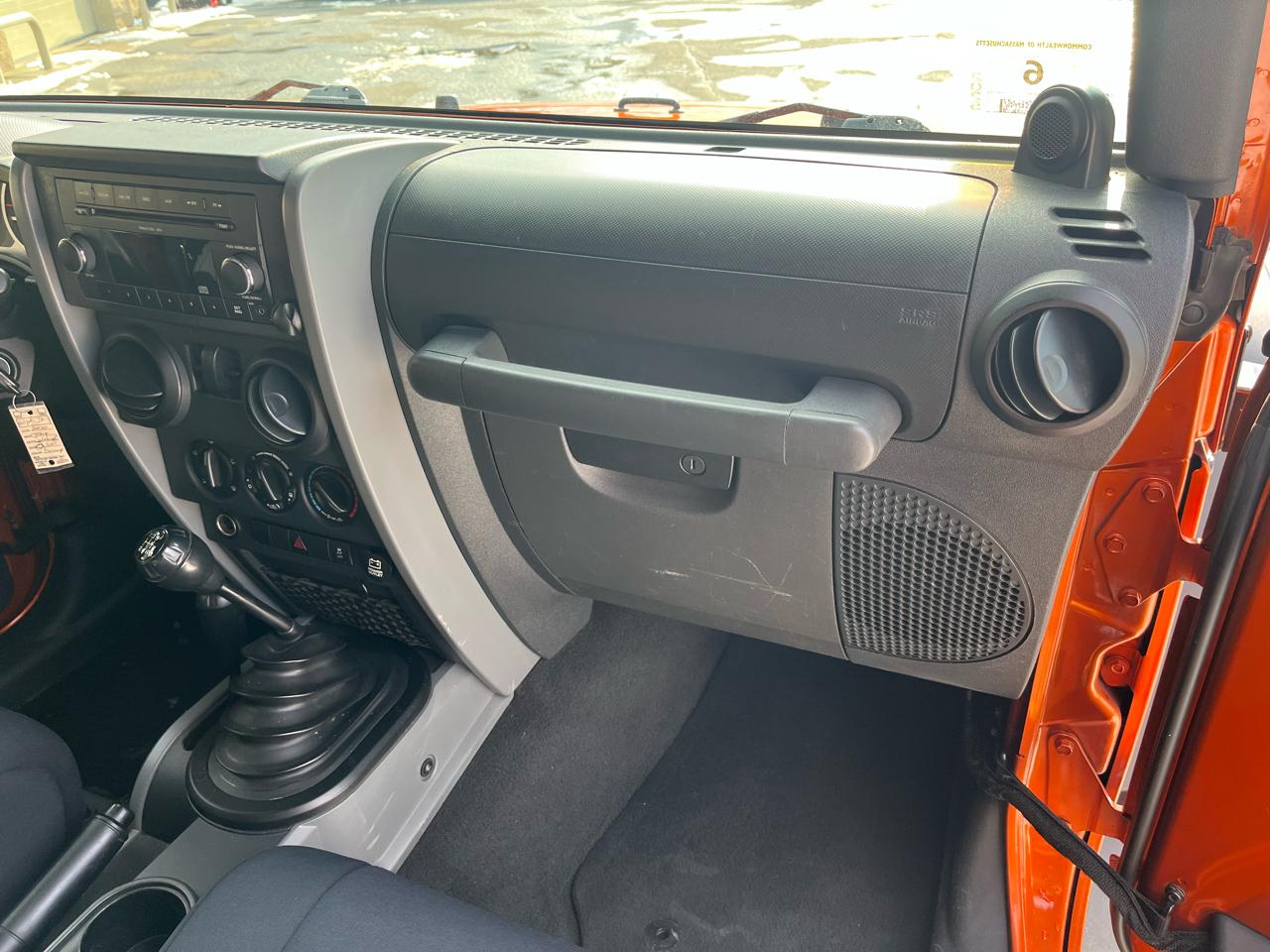 Jeep Wrangler Sport 4WD 2010