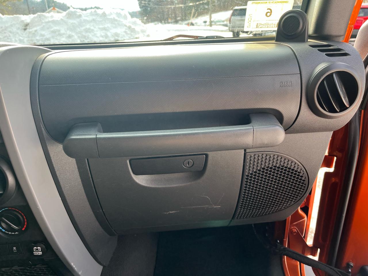 Jeep Wrangler Sport 4WD 2010