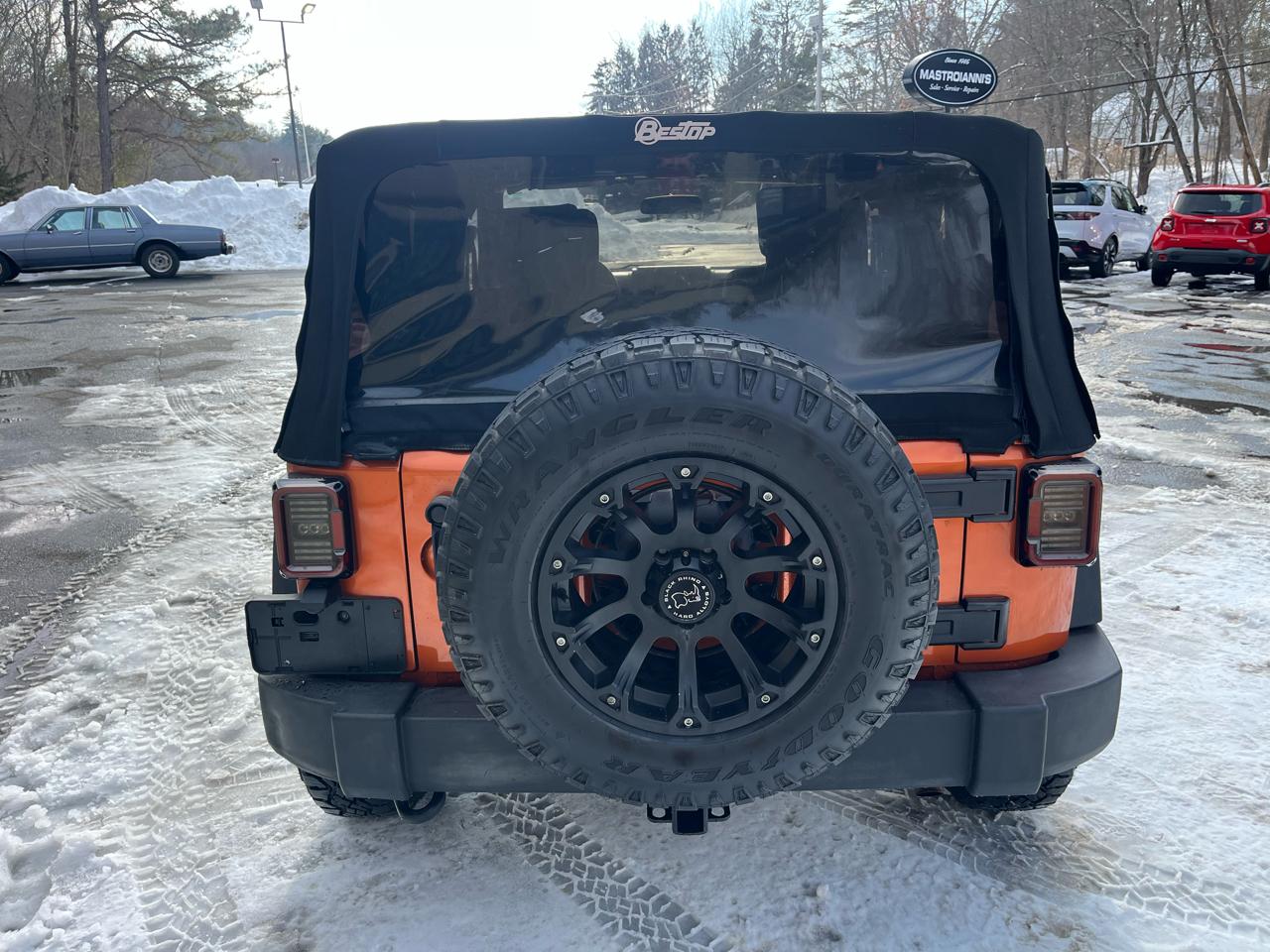 Jeep Wrangler Sport 4WD 2010